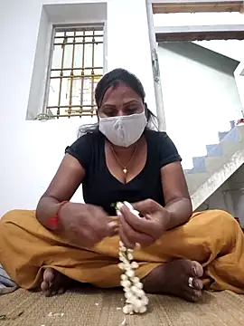 Tamil Hot Nisha online show from 02-25-26, 05:13