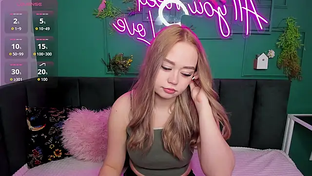 BellaAiry online show from 03-23-26, 01:28