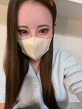 Snapshot of reikachan__v chatting on 03-01-26, 03:34 reikachan v online show from 03-01-26, 03:34