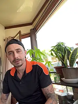 Piratee666 online show from 05-12-26, 12:55