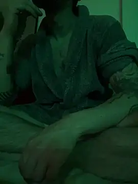 Snapshot of Piratee666 chatting on 02-26-26, 10:43 Piratee666 online show from 02-26-26, 10:43