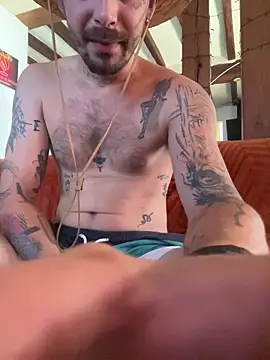 Piratee666 online show from 06-19-26, 07:03