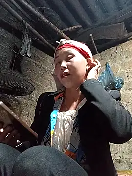 Snapshot of lena-cute chatting on 02-10-26, 12:15 lena-cute online show from 02-10-26, 12:15