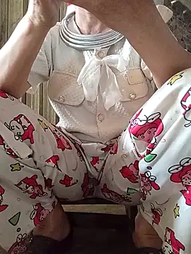 lena-cute online show from 04-05-26, 02:29