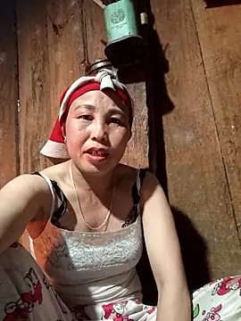 Snapshot of lena-cute chatting on 02-06-26, 11:06 lena-cute online show from 02-06-26, 11:06