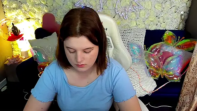 KristiFoxy online show from 04-01-26, 05:42