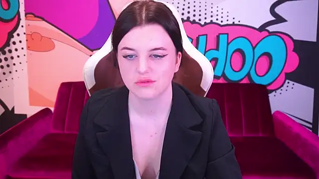 Snapshot of KristiFoxy chatting on 07-18-26, 05:27 KristiFoxy online show from 07-18-26, 05:27