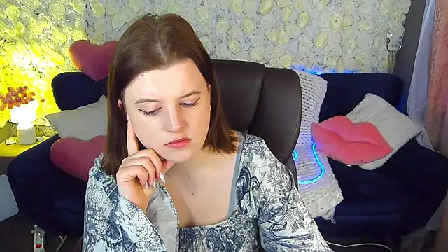 KristiFoxy online show from 04-27-26, 05:27