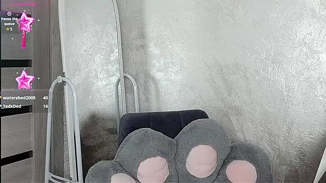 Mila-Naughty online show from 02-25-26, 06:35