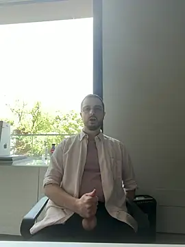 ItalianAlex online show from 06-01-26, 10:04
