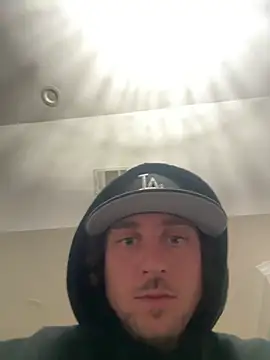 Snapshot of xxlivecouple chatting on 02-19-26, 05:48 xxlivecouple online show from 02-19-26, 05:48