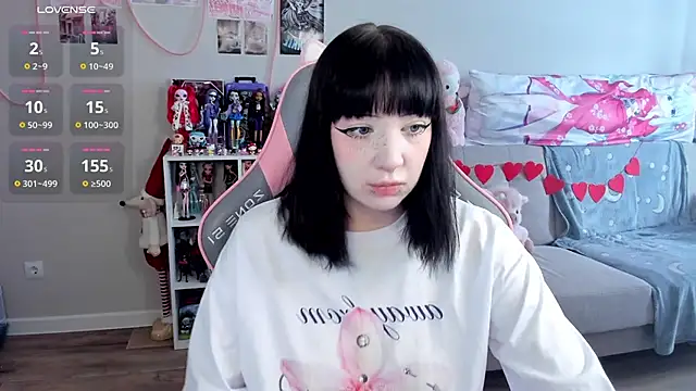 Snapshot of MollysLand chatting on 02-27-26, 09:31 MollysLand online show from 02-27-26, 09:31