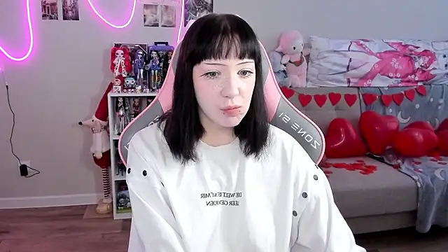 Snapshot of MollysLand chatting on 02-12-26, 09:31 MollysLand online show from 02-12-26, 09:31