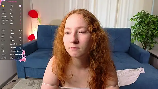 Snapshot of MaraButtrey chatting on 02-20-26, 06:19 MaraButtrey online show from 02-20-26, 06:19