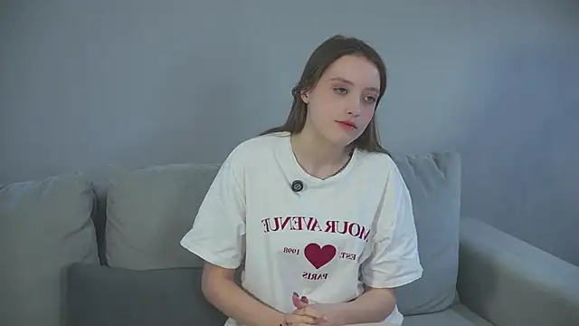 Snapshot of NenaWord chatting on 02-03-26, 04:43 NenaWord online show from 02-03-26, 04:43