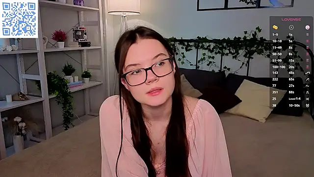 MirthaZien online show from 04-10-26, 01:12