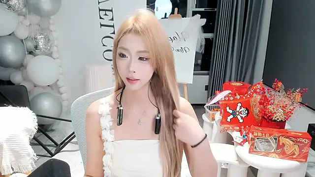 hotgirl0111 online show from 02-26-26, 12:05