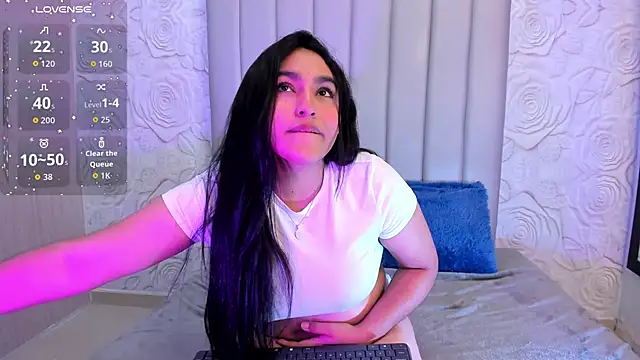 Lya dubois  online show from 02-11-26, 08:41