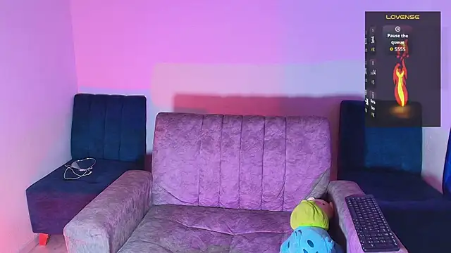 Lya dubois  online show from 03-20-26, 06:31