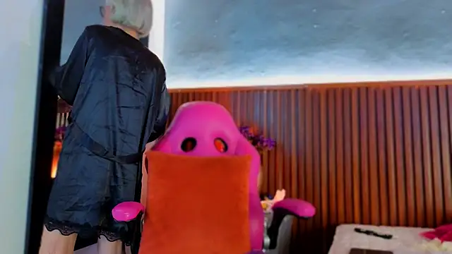 miss monserrate01 online show from 03-21-26, 01:15