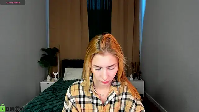 Snapshot of Rita_Flux chatting on 02-16-26, 02:10 Rita Flux online show from 02-16-26, 02:10