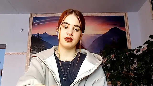 Snapshot of Lideyoung chatting on 02-11-26, 08:14 Lideyoung online show from 02-11-26, 08:14