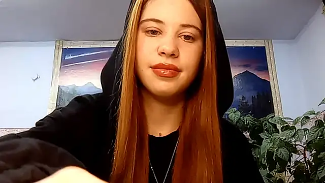 Snapshot of Lideyoung chatting on 02-05-26, 11:17 Lideyoung online show from 02-05-26, 11:17