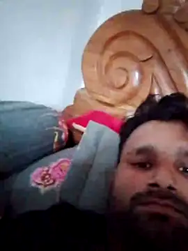 Snapshot of sos-boy chatting on 02-10-26, 02:54 sos-boy online show from 02-10-26, 02:54