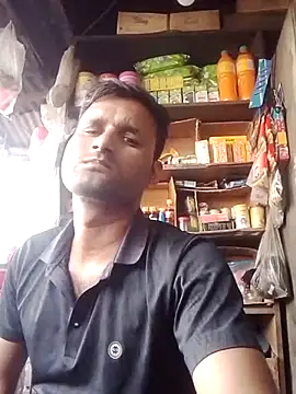 Snapshot of sos-boy chatting on 02-24-26, 07:42 sos-boy online show from 02-24-26, 07:42