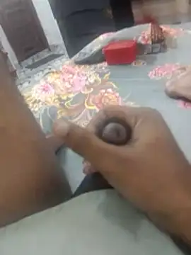 Snapshot of sos-boy chatting on 02-22-26, 08:54 sos-boy online show from 02-22-26, 08:54