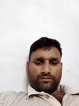 Snapshot of sos-boy chatting on 02-06-26, 06:15 sos-boy online show from 02-06-26, 06:15