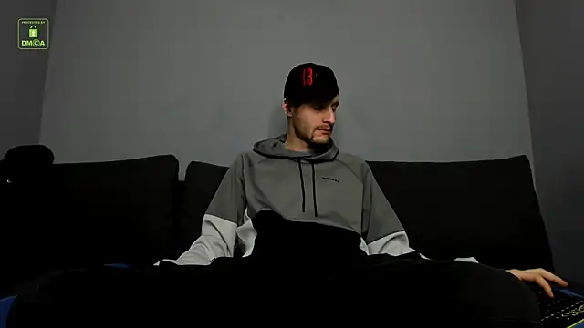 Snapshot of Deymond_Russo chatting on 02-25-26, 12:38 Deymond Russo online show from 02-25-26, 12:38