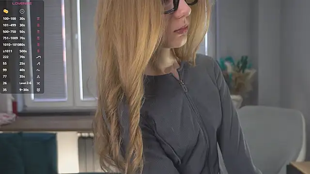 Snapshot of FranciscaGaring chatting on 02-23-26, 07:09 FranciscaGaring online show from 02-23-26, 07:09