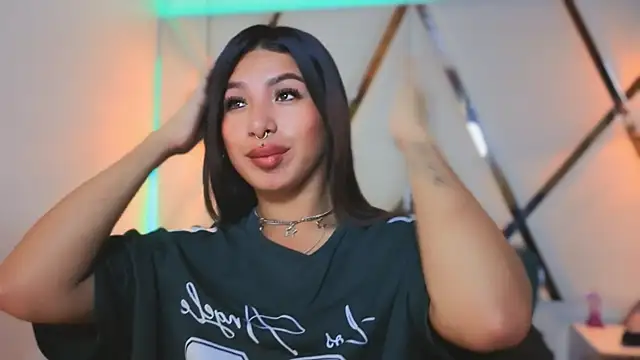 MeelFox online show from 04-07-26, 12:51