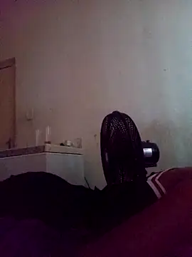 loveofpetitegirls34 online show from 02-19-26, 12:46