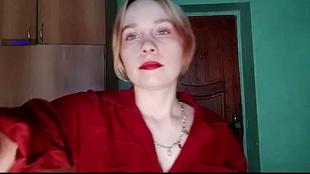 Snapshot of MillyVillage chatting on 02-03-26, 12:43 MillyVillage online show from 02-03-26, 12:43