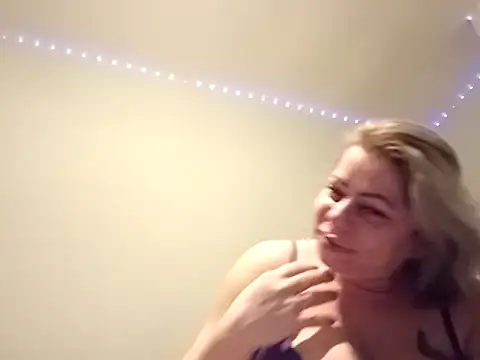 lovebaby69 online show from 02-05-26, 05:42