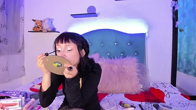 Gemma honey online show from 02-16-26, 01:10