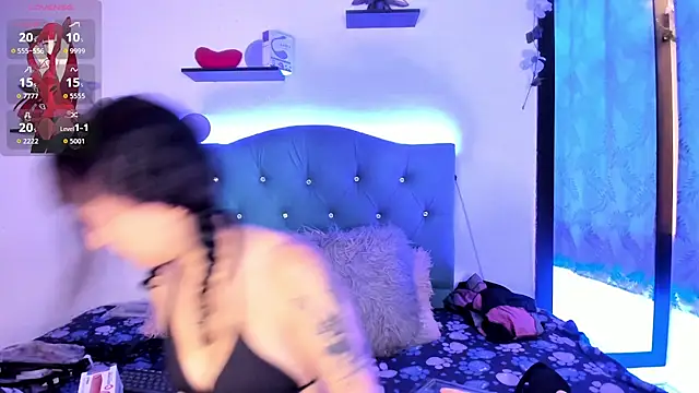 Gemma honey online show from 05-05-26, 01:25