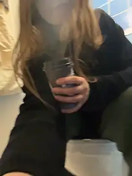 Bubble Chloe online show from 02-19-26, 11:51