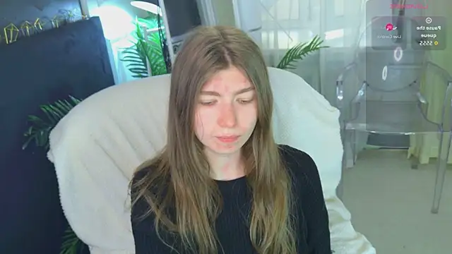 Bubble Chloe online show from 03-13-26, 02:00