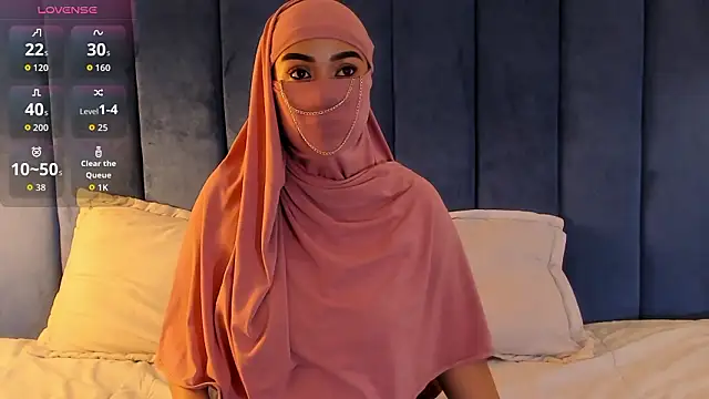 Snapshot of fatimarab__ chatting on 02-07-26, 02:41 fatimarab online show from 02-07-26, 02:41