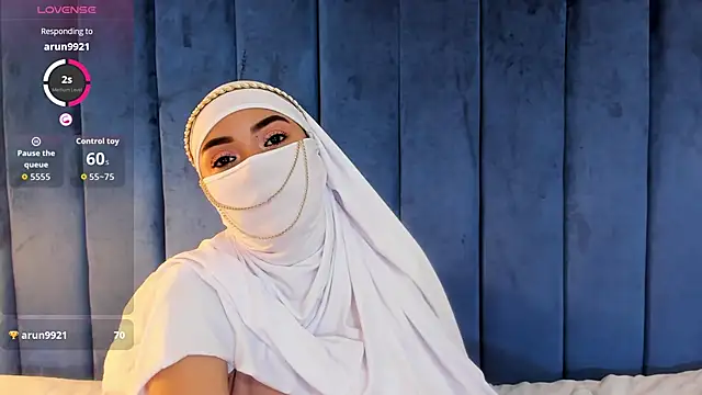 Snapshot of fatimarab__ chatting on 02-21-26, 03:41 fatimarab online show from 02-21-26, 03:41