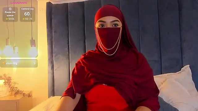 Snapshot of fatimarab__ chatting on 02-10-26, 03:38 fatimarab online show from 02-10-26, 03:38