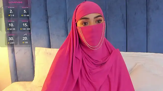 Snapshot of fatimarab__ chatting on 02-11-26, 03:50 fatimarab online show from 02-11-26, 03:50