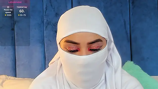 fatimarab   online show from 03-11-26, 03:22