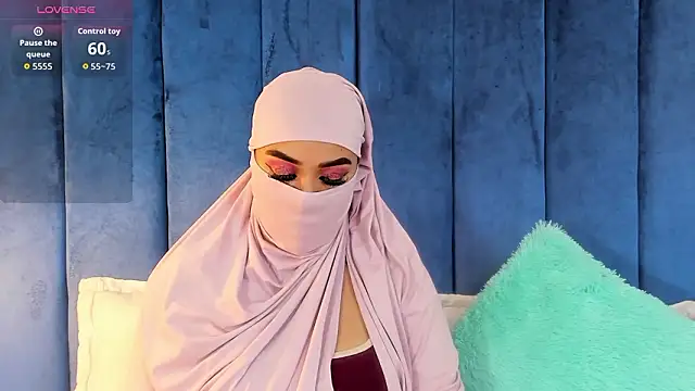 fatimarab   online show from 03-08-26, 03:54