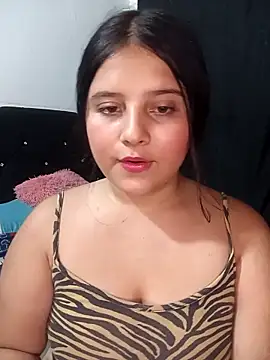 Salome Vivas online show from 04-28-26, 02:49
