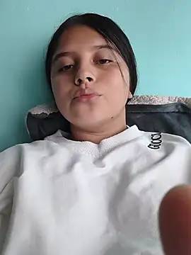 Salome Vivas online show from 05-28-26, 03:29
