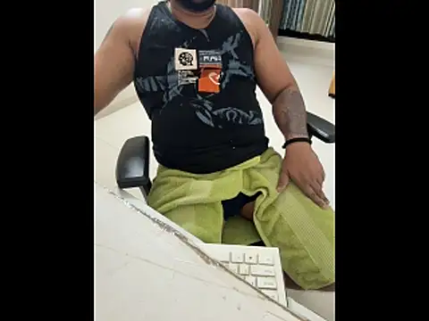 Rah0091 online show from 03-18-26, 06:31